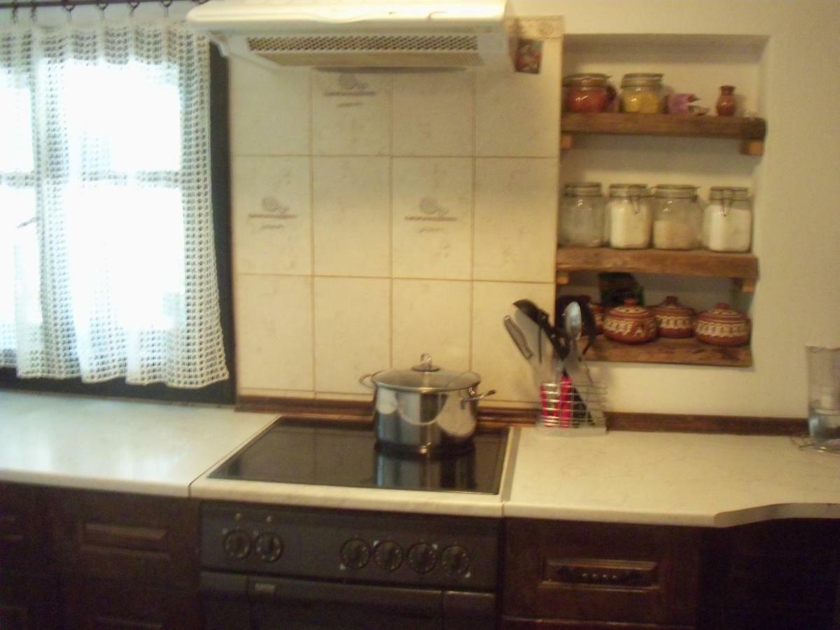 Митровата Къща Villa Raynovtsi Ngoại thất bức ảnh
